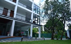Eden Grand